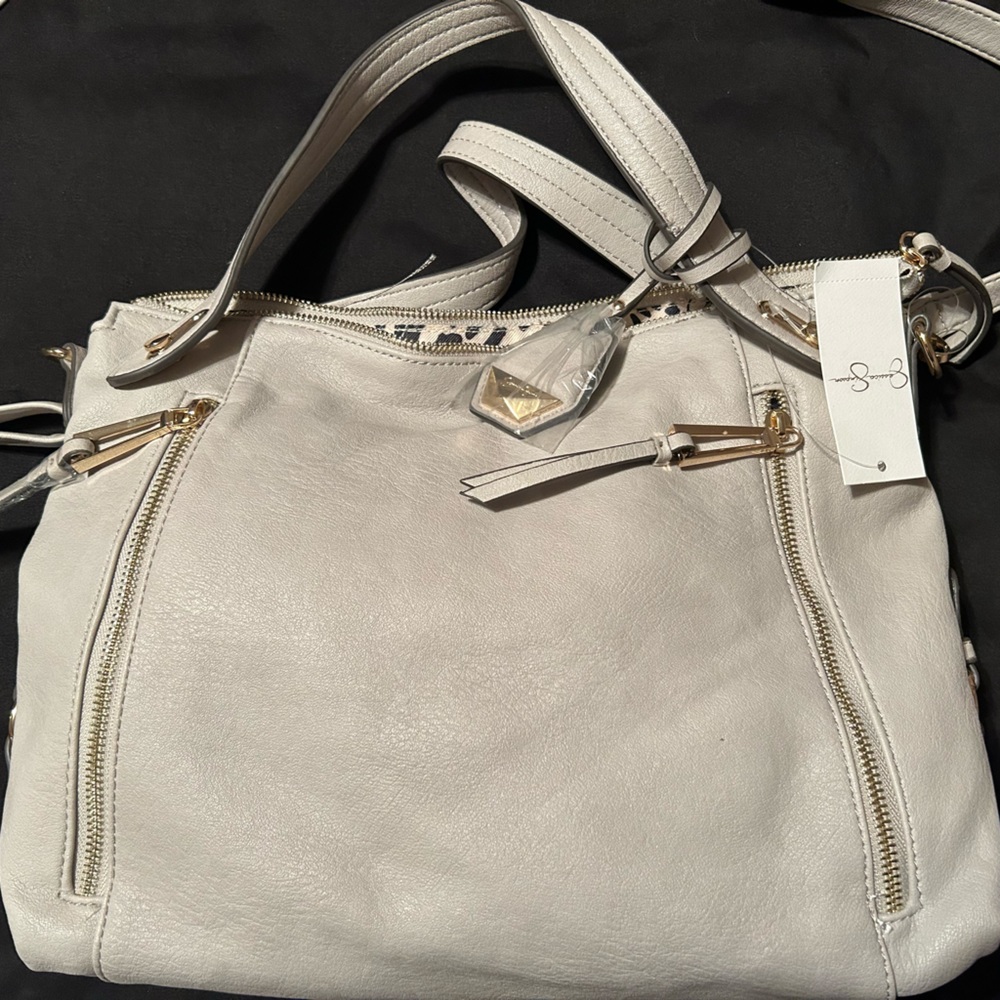 Jessica Simpson purse